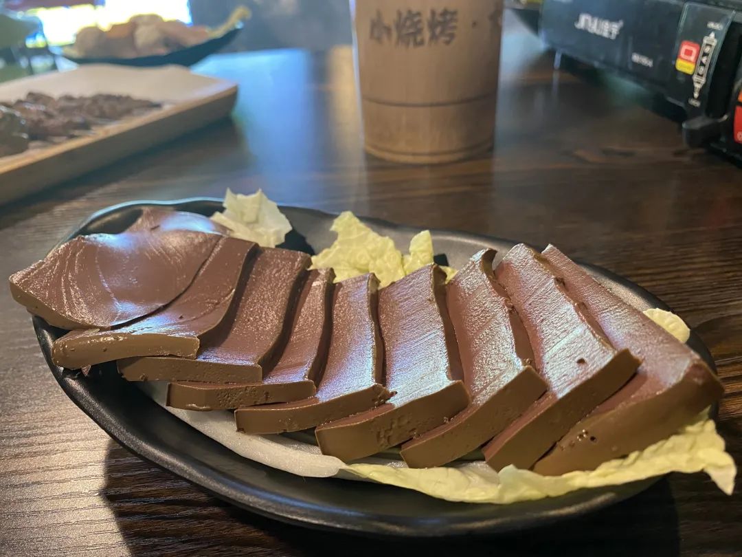【无需预约•叁拾小烧烤BBQ】仅99元抢超值3~4人套餐,养生火锅烧烤宴,滋补人参鸡火锅+羊肉烧烤+潮汕手打牛肉丸烧烤+……