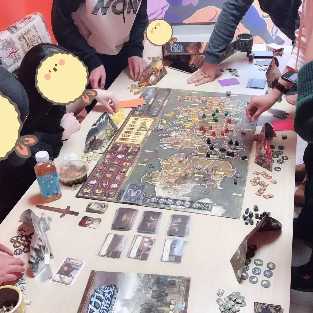 微信图片_20210103163519.jpg 【五棵松·新店开业·鱼丸儿剧本杀桌游推理】周末节假日通用不加价!仅19.9元抢门市价128元桌游剧本杀单人门票1张!桌游+剧本一步到位,快来体验逻辑碰撞的快感吧~