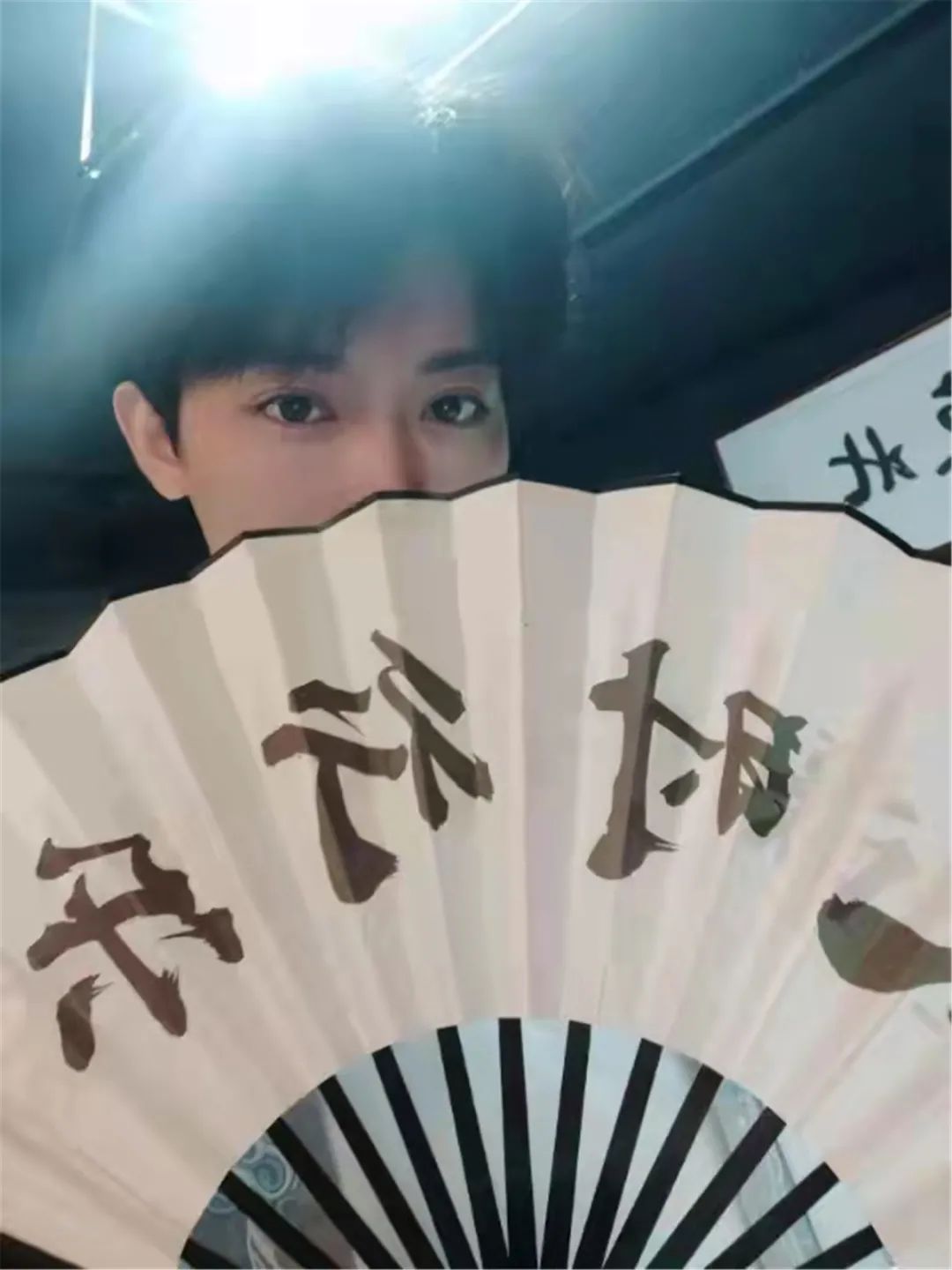 感到无聊吗?来一场剧本杀吧!仅19.9元抢【万游社浸入式推理剧场】单人剧本杀门票,沉浸式体验+烧脑剧情,分分钟名侦探附体!