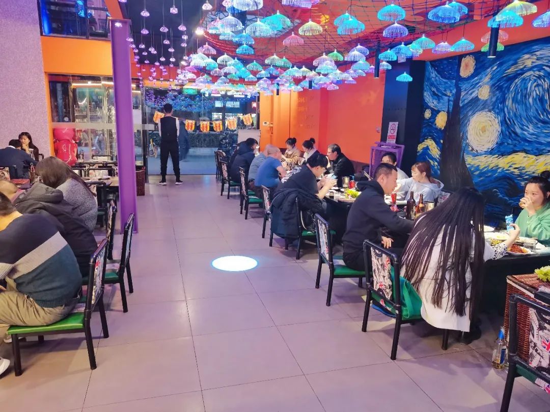 【新店开业钜惠·十里堡地铁站】一场惊喜的食肉之旅待你开启!仅88元享门市价407元【京阿牛地摊烤肉】超值套餐!韩式五花+牛肋条...