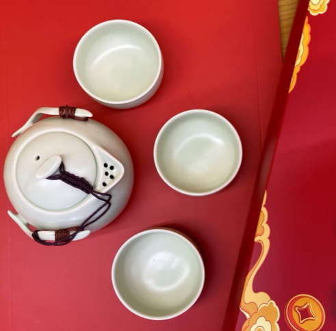 【全国到家】【闽缘茶轩小青柑礼盒丨传统工艺制造,颗颗精心挑选】用心取材,喝出健康!仅49.9元抢价值69.9元小青柑柑普茶陶瓷茶具礼盒!国潮风的设计,16粒小青柑配套果绿色陶瓷壶,暖心又暖胃!经典礼盒包装,送礼送健康!
