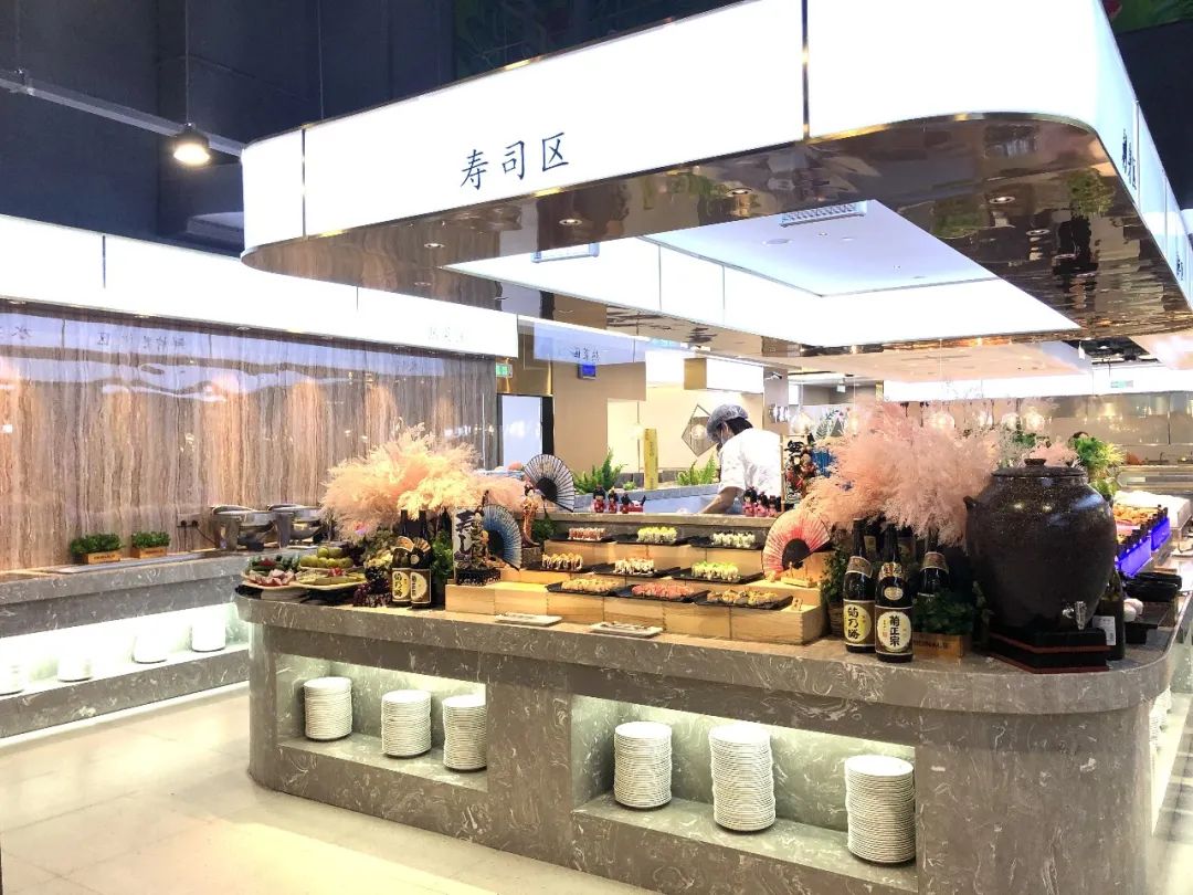 【无需预约·节假日通用·地铁直达·牛其林自助海鲜烤肉火锅餐厅(余之城店)】现仅79/88元享超划算的1大1小午市/晚市自助套餐!阿根廷红虾、铁板牛排、海鲜、烧烤、刺身、煎扒、热菜...近300种菜品,超丰富品类!朋友聚会公司聚餐情侣约会打卡地!