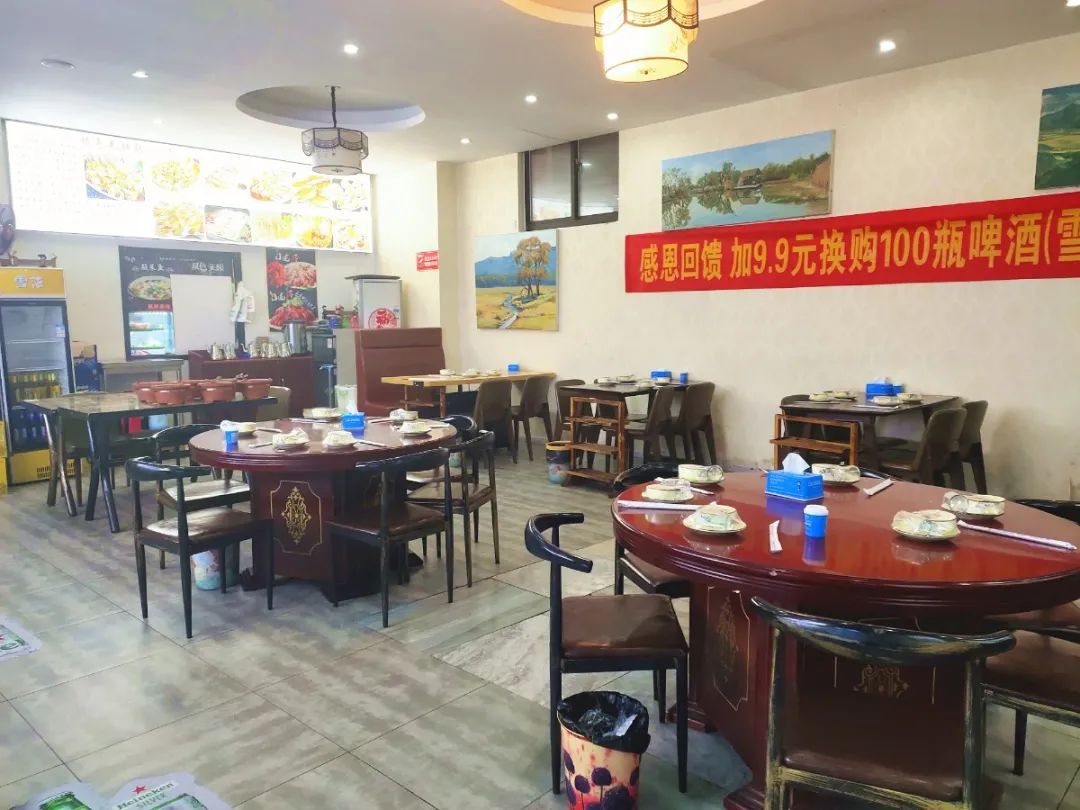 微信图片_2021010711154910_副本.jpg 【无需预约·哈尔滨海鲜烧烤】仅78元享门市价251元超值套餐,羊蝎子火锅+生蚝+花甲+东北大拉皮+烤香肠+烤韭菜+烤素鸡+烤玉米小串+ 千张+金针菇+娃娃菜+豆芽