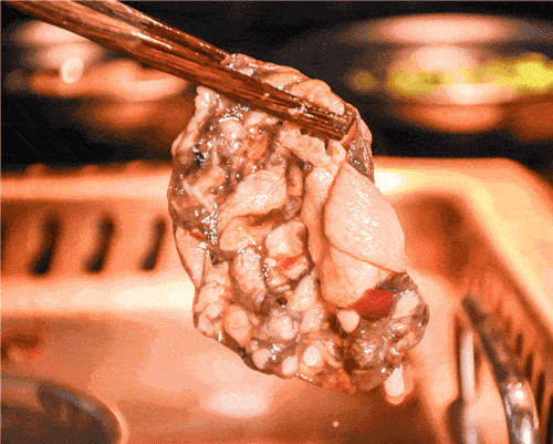 e041ae594e0241fab46f3b1d30ad6015.gif 【三店通用·鼎汇丰火锅超市】宅家的超高性价比火锅来了!仅需69.9/138即可抢购2—3人/4—6人超值套餐!锅底、蘸料全部包含,一站式满足你的所有需求!