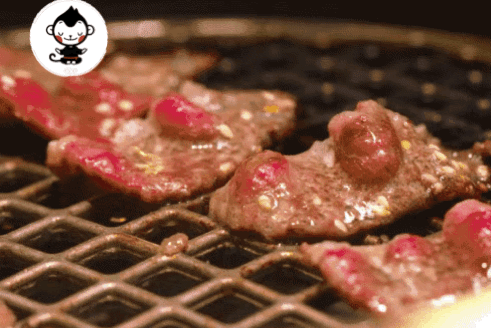 【江北天街|无需预约】128元抢购门市价327元【嘻游记·烤肉】套餐,含:精选厚切猪五花+火辣牛魔王+南美风味鸡腿肉+爆汁牛小粒+脆爽偶带+冰爽青桔柠檬茶+老蒋玉米香肠泡饭+金猪芒果布丁+生菜+脆爽萝卜+泡菜+.酱料,好美味高品质,用鲜美暴击你的味蕾,让你温暖整个冬天~