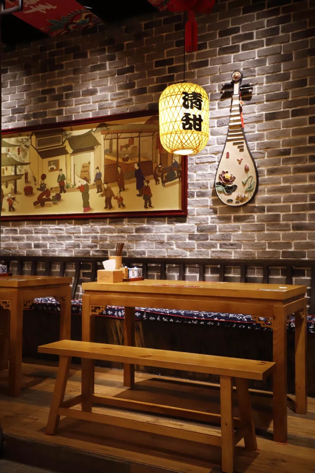 【无需预约~红谷滩山姆|经开乐盈2店通用~裕鼎鲜】79.9元抢购价值140新春双人套餐,柠檬酸菜鱼、新派毛血旺、鲜青椒烧鸡、客家梅菜扣肉、香辣藕片、百香果冰粉、神仙钵饭···含餐位费,让你一顿吃遍各地美食~