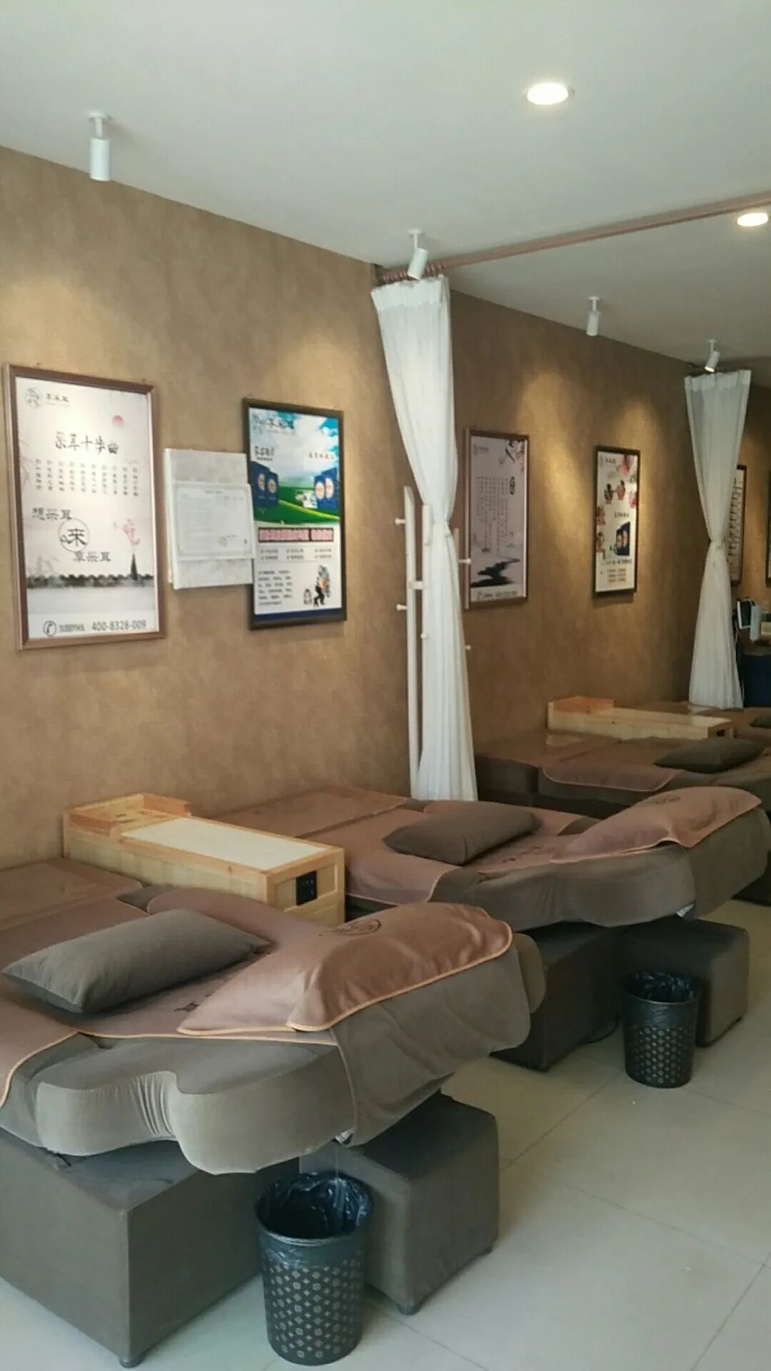 20_微信图片_20210320101103.jpg 【两店通用·享采耳·无需预约】手法娴熟且专业~仅19.9元享门市价58元采耳(30分钟)套餐,让你体验一次舒适到尖叫的采耳之旅~耳清目明,精神奕奕~