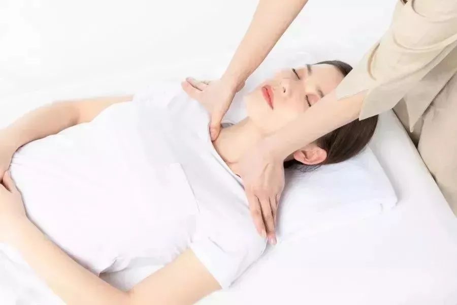 9元限时抢购门市价1288元套餐;气泡毛孔psa 天鹅颈按